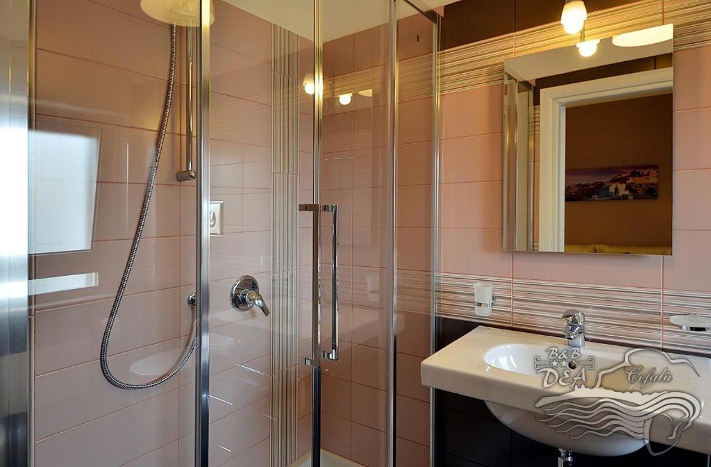 B&B Dea Cefalù Buitenkant foto