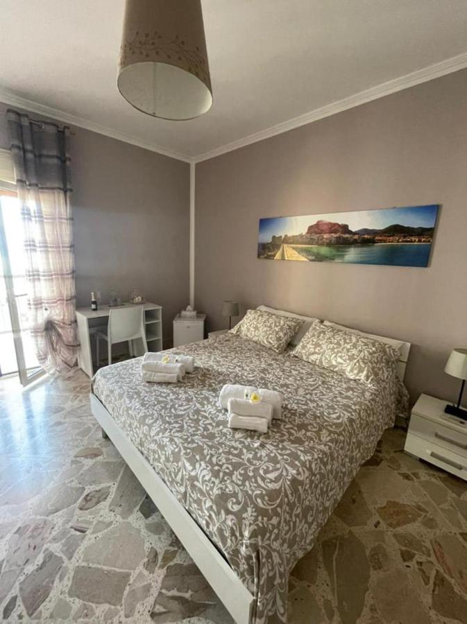 B&B Dea Cefalù Buitenkant foto